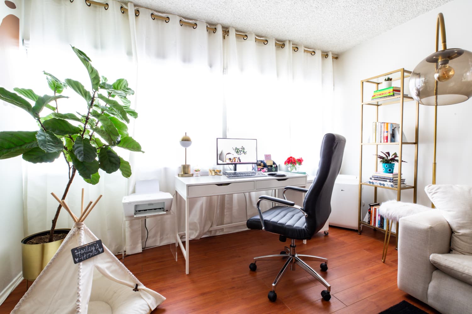 5 Work from Home Jobs to Consider if You Want to Set Your Own Schedule Apartment Therapy